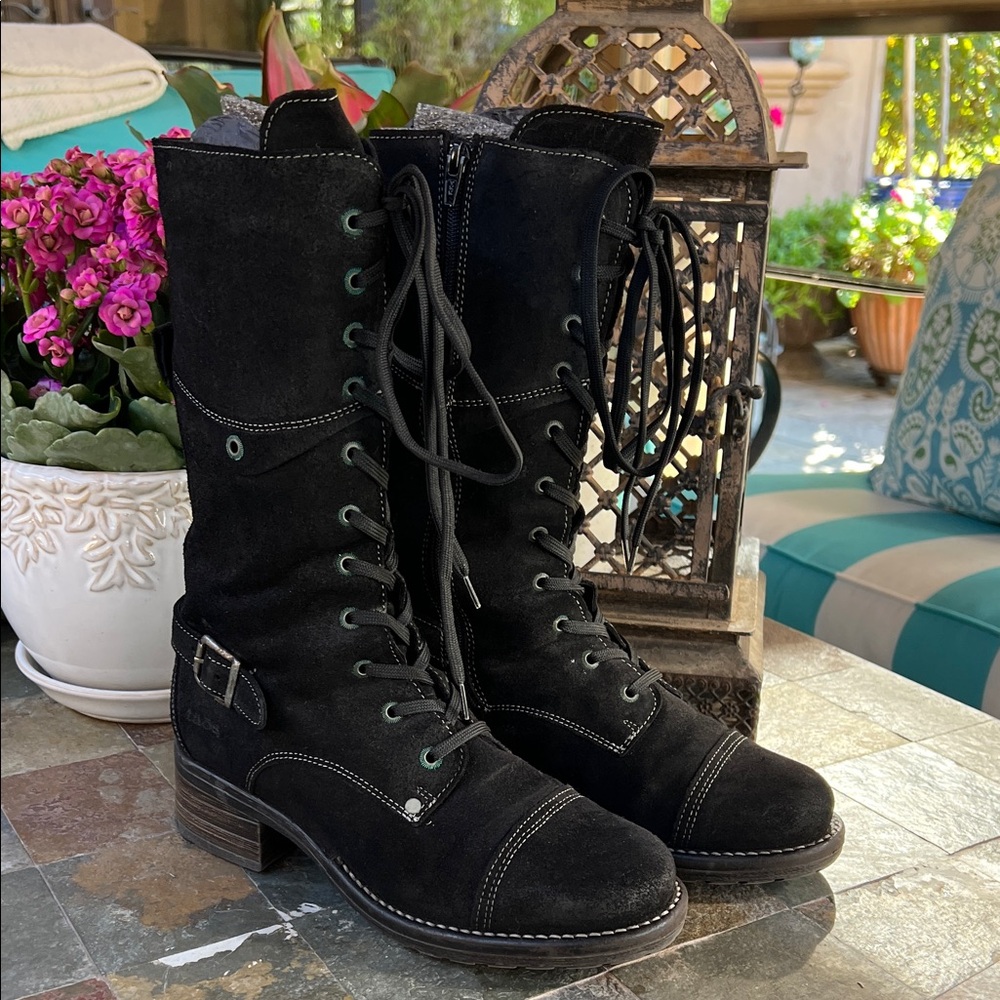 Taos Crave Black suede Boots 39